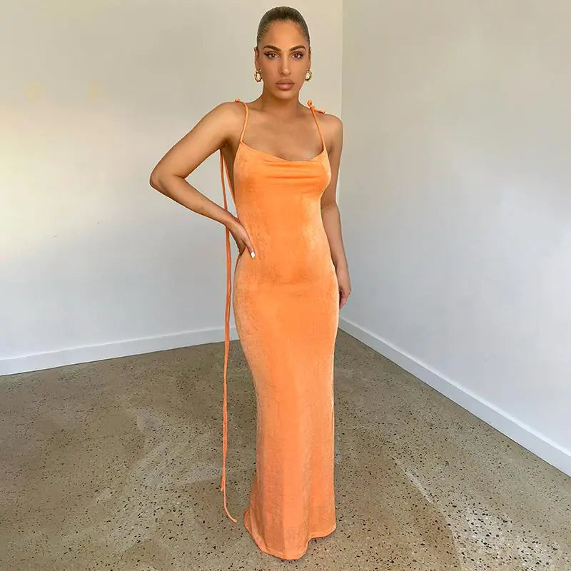 Robe dos nu