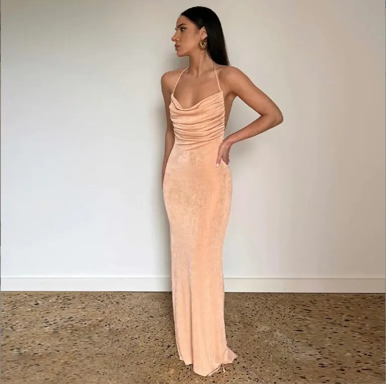 Robe dos nu