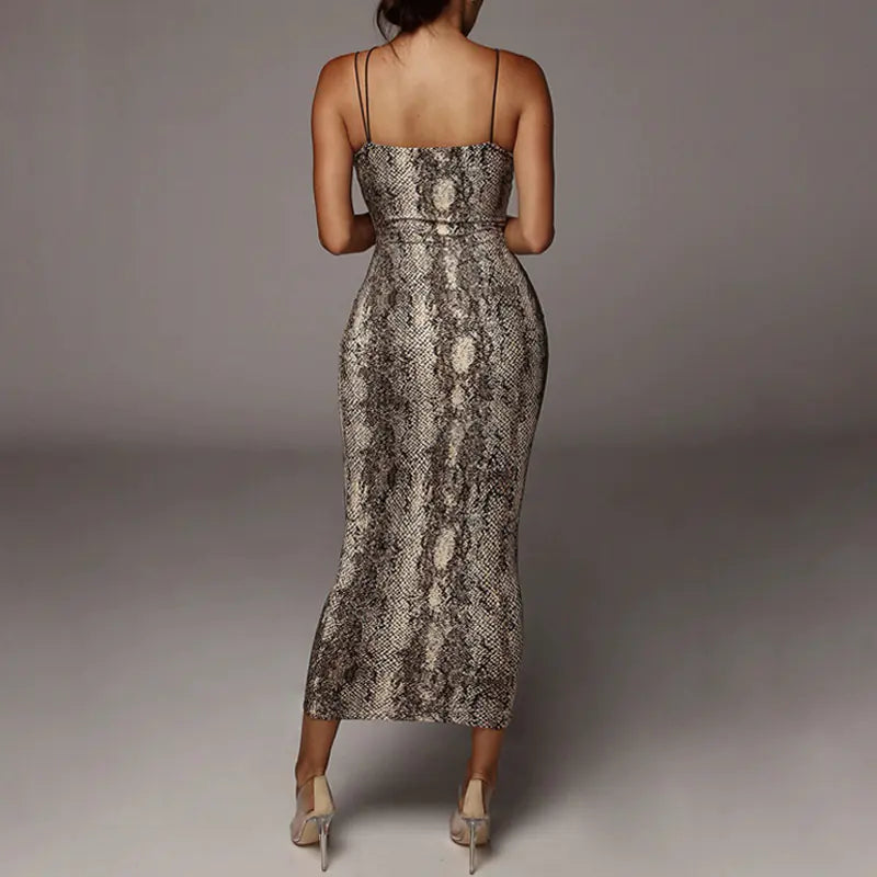 Robe mi-longue à imprimé serpent et col en V