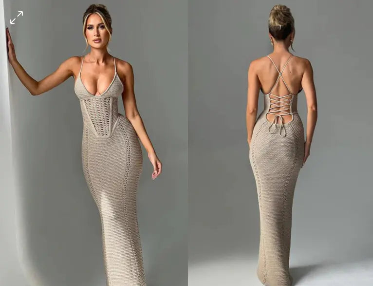 Robe longue tricotée dos nu