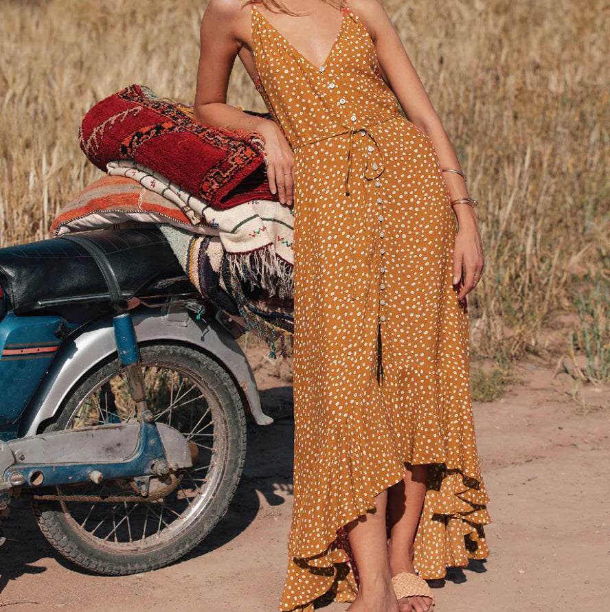 Robe de plage bohème à pois et volants