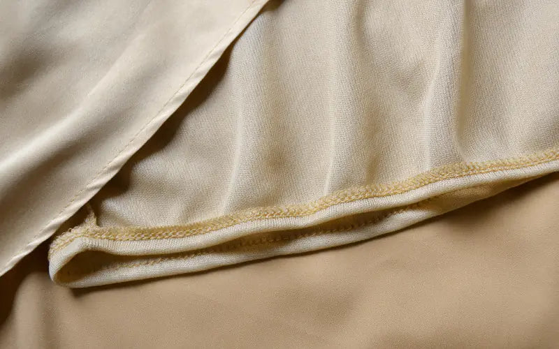 Robe longue d'été dos nu à col en V profond