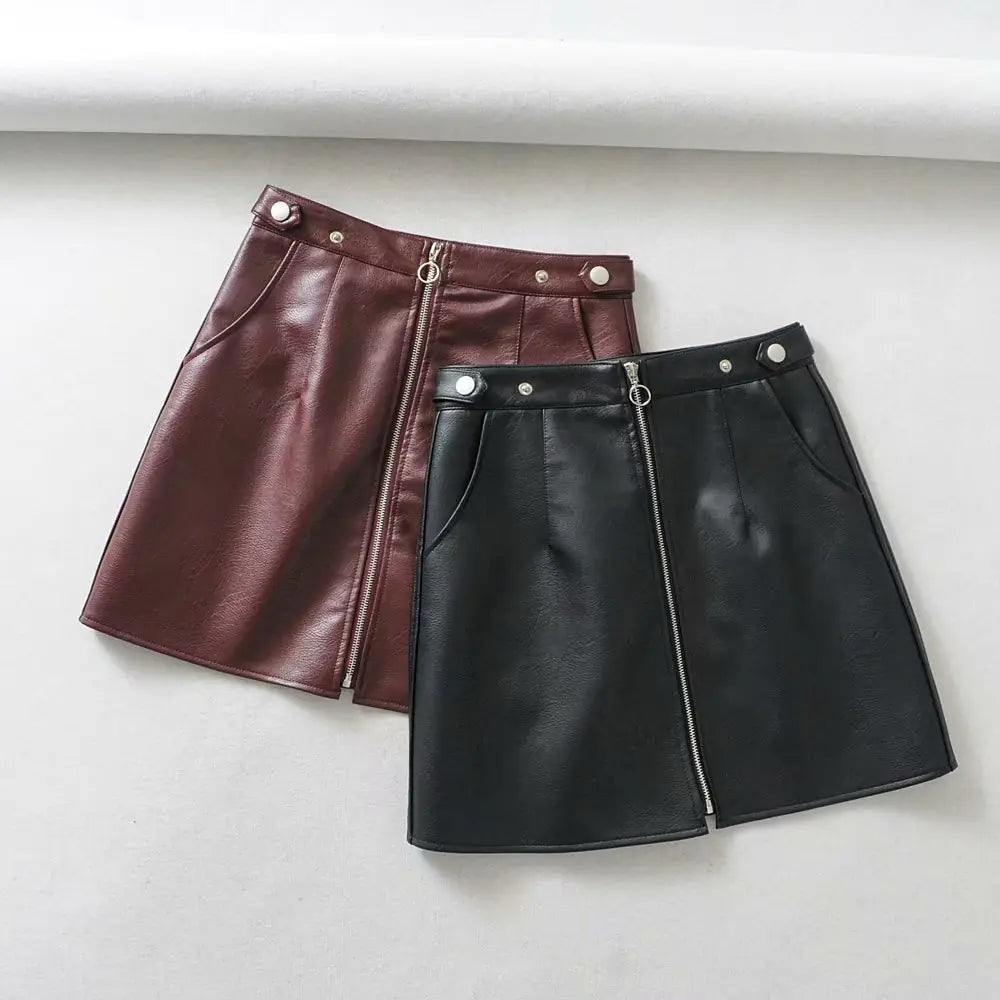 Mini-jupe trapèze en cuir taille haute avec fermeture éclair