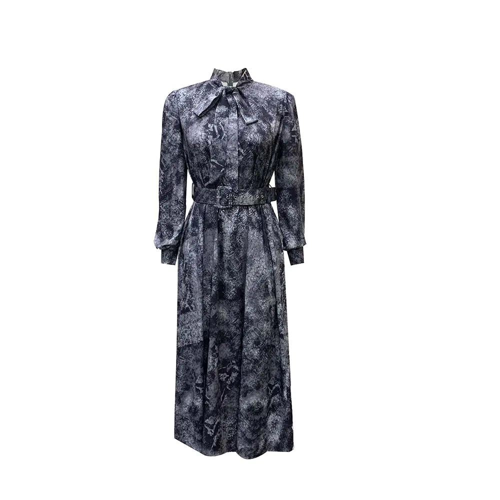 Robe de banquet à manches longues, taille haute et imprimé