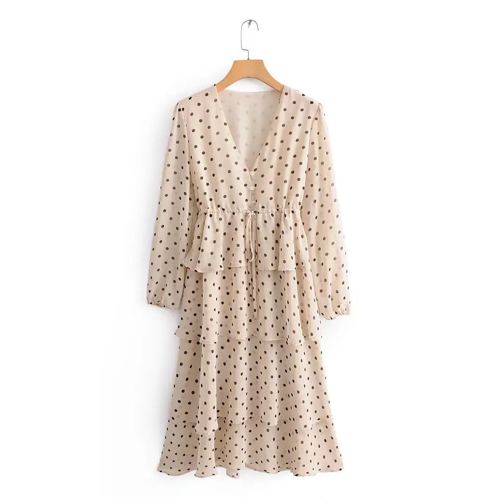 Robe à pois et volants