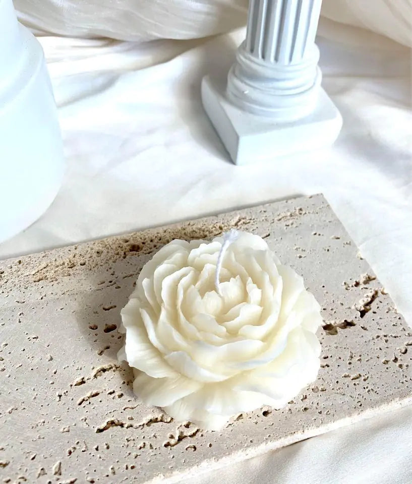 Bougie parfumée à la cire de soja et à la pivoine