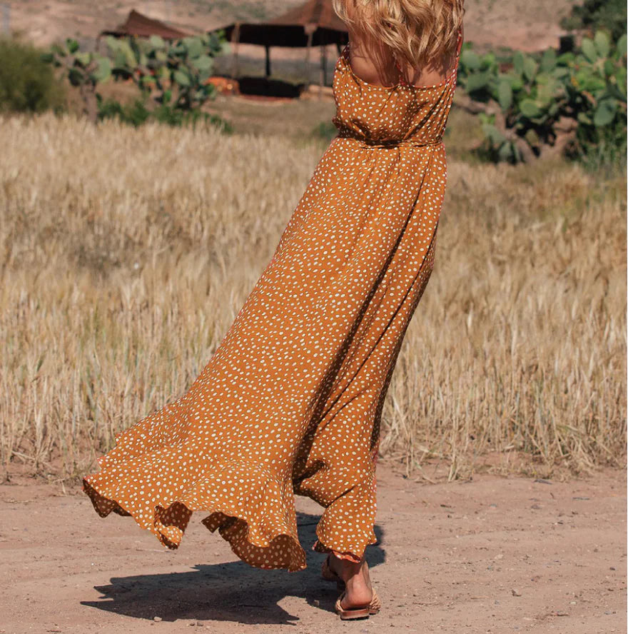 Robe de plage bohème à pois et volants