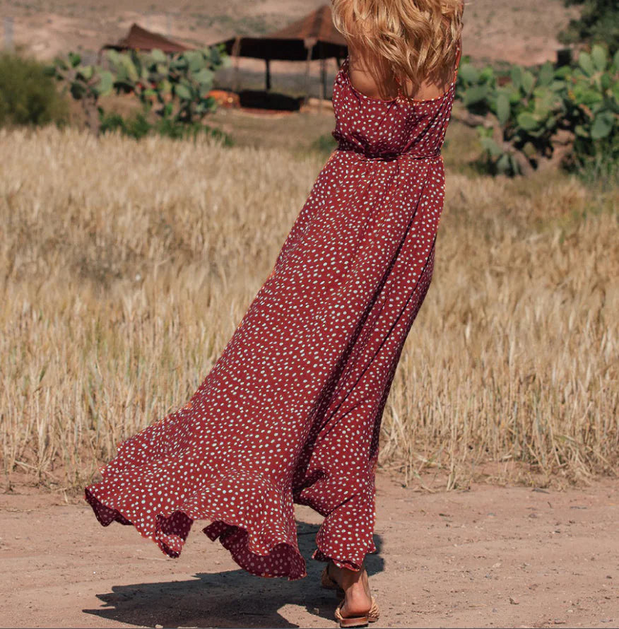Robe de plage bohème à pois et volants