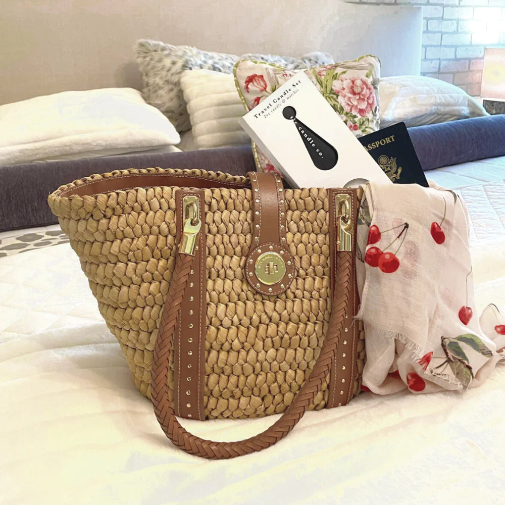 Bougie de voyage avec allumettes - Romarin et menthe