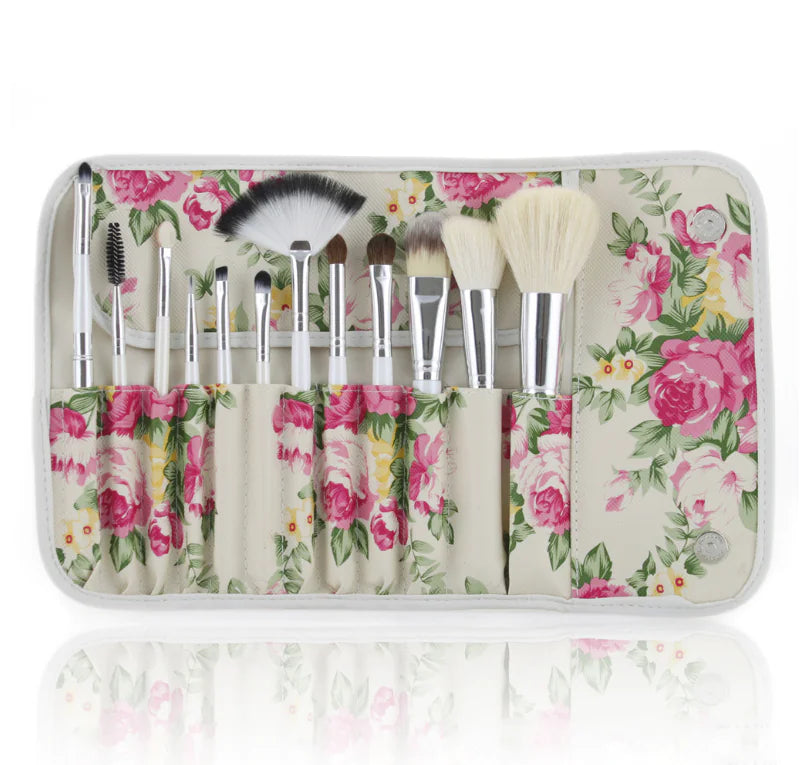 Ensemble de 12 pinceaux de maquillage roses