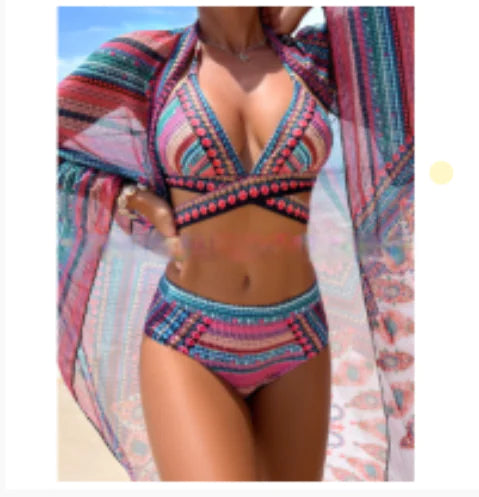Ensemble bikini sexy trois pièces avec châle