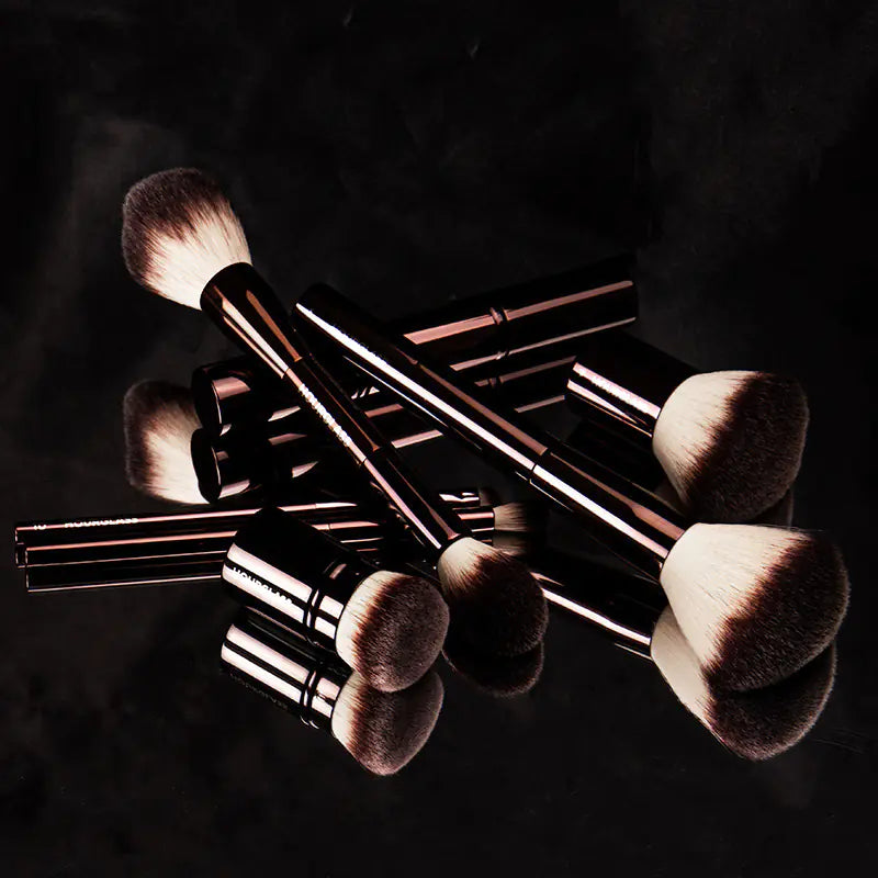 Ensemble de pinceaux de maquillage pour le visage et les yeux
