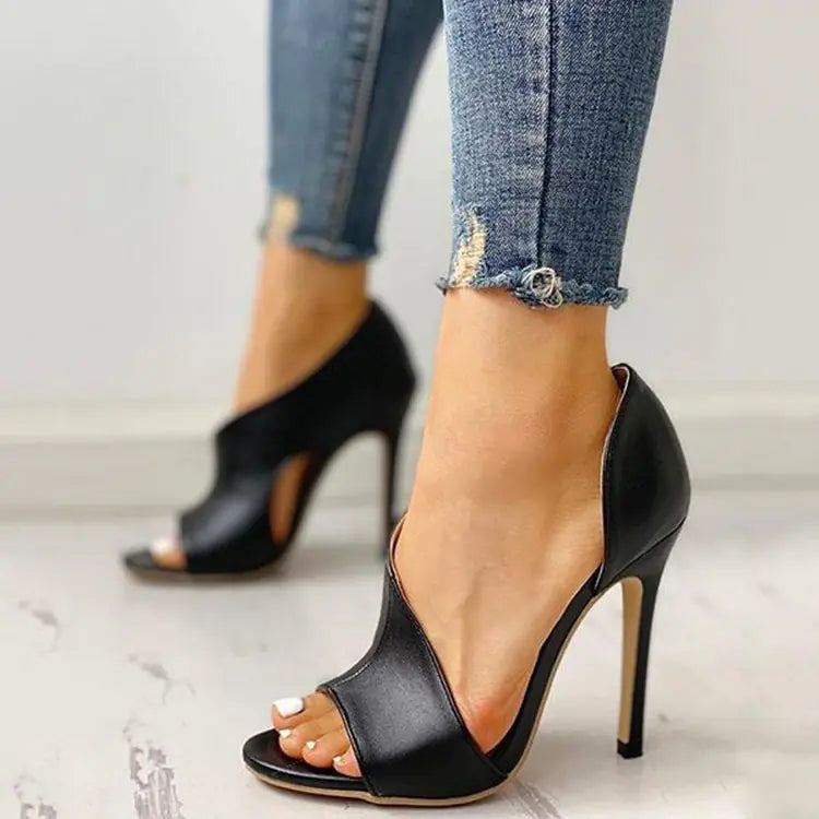 Talons hauts chics pour l'été