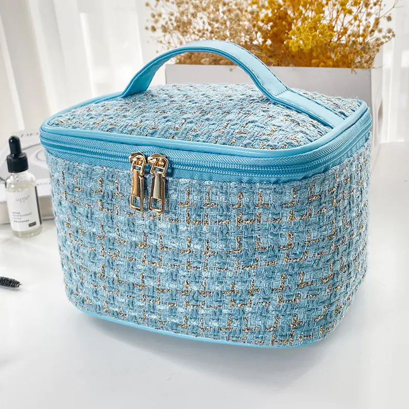 Trousse de maquillage de grande capacité pour femme, idéale pour le rangement en voyage