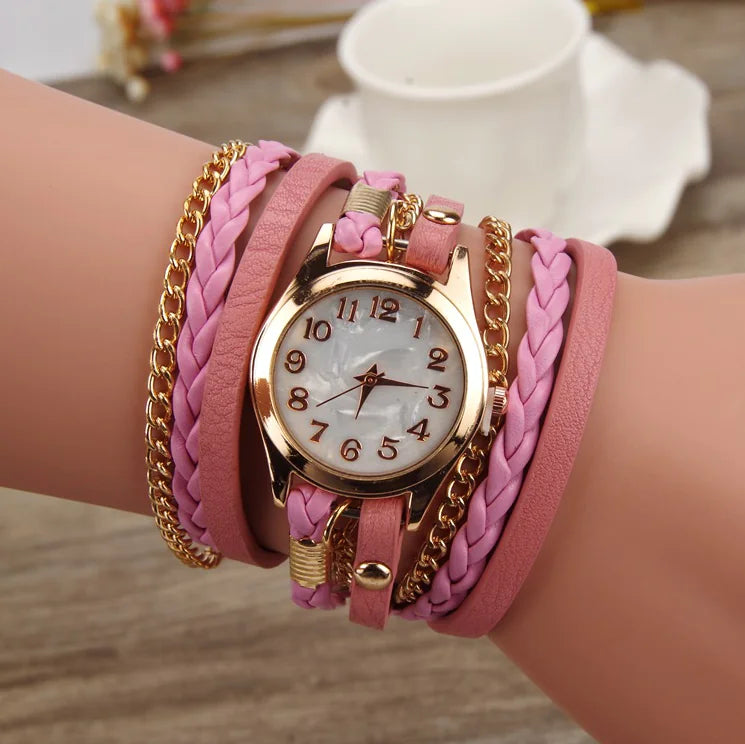 Montre-bracelet en cuir synthétique tissé avec chaîne à quartz