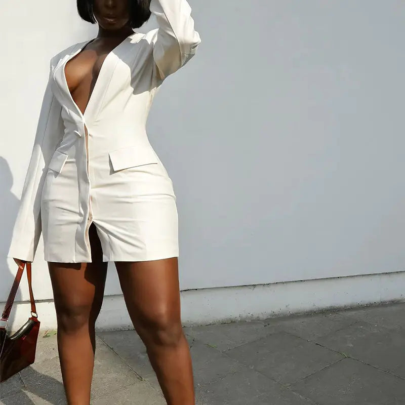 Robe ajustée à manches longues et col en V pour femme