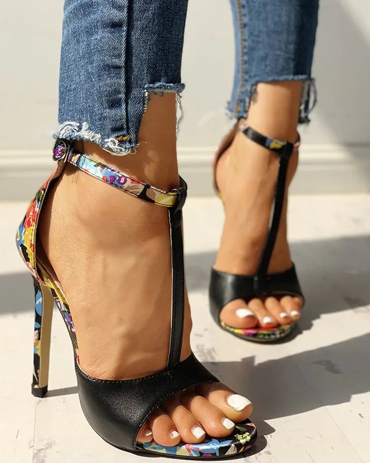 Sandales à talons aiguilles et bout ouvert pour femmes