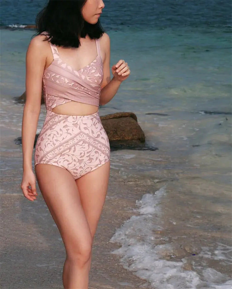 Maillot de bain une pièce élégant pour femme